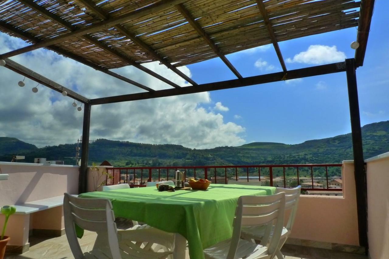 Guesthouse Bosa Di Giuseppe Extérieur photo